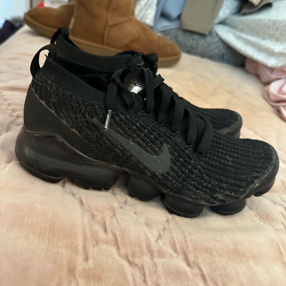 Nike Women’s Black Air VaporMax Knit Sneakers